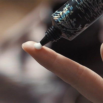 كريم العين بخلاصة الشاي الأسود لتجديد حيوية البشرة ومقاومة علامات تقدم السن 25ml